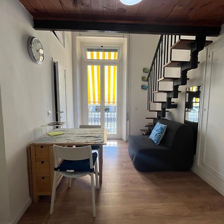 Studio Flat Ultimo Piano In Centro Roma Exterior foto